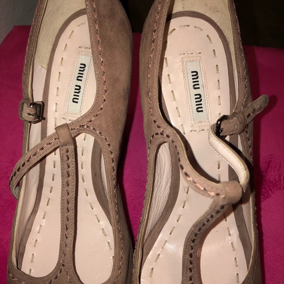 MIU MIU 100% Authentic & Brand New Suede Wedges - Picture 2 of 8